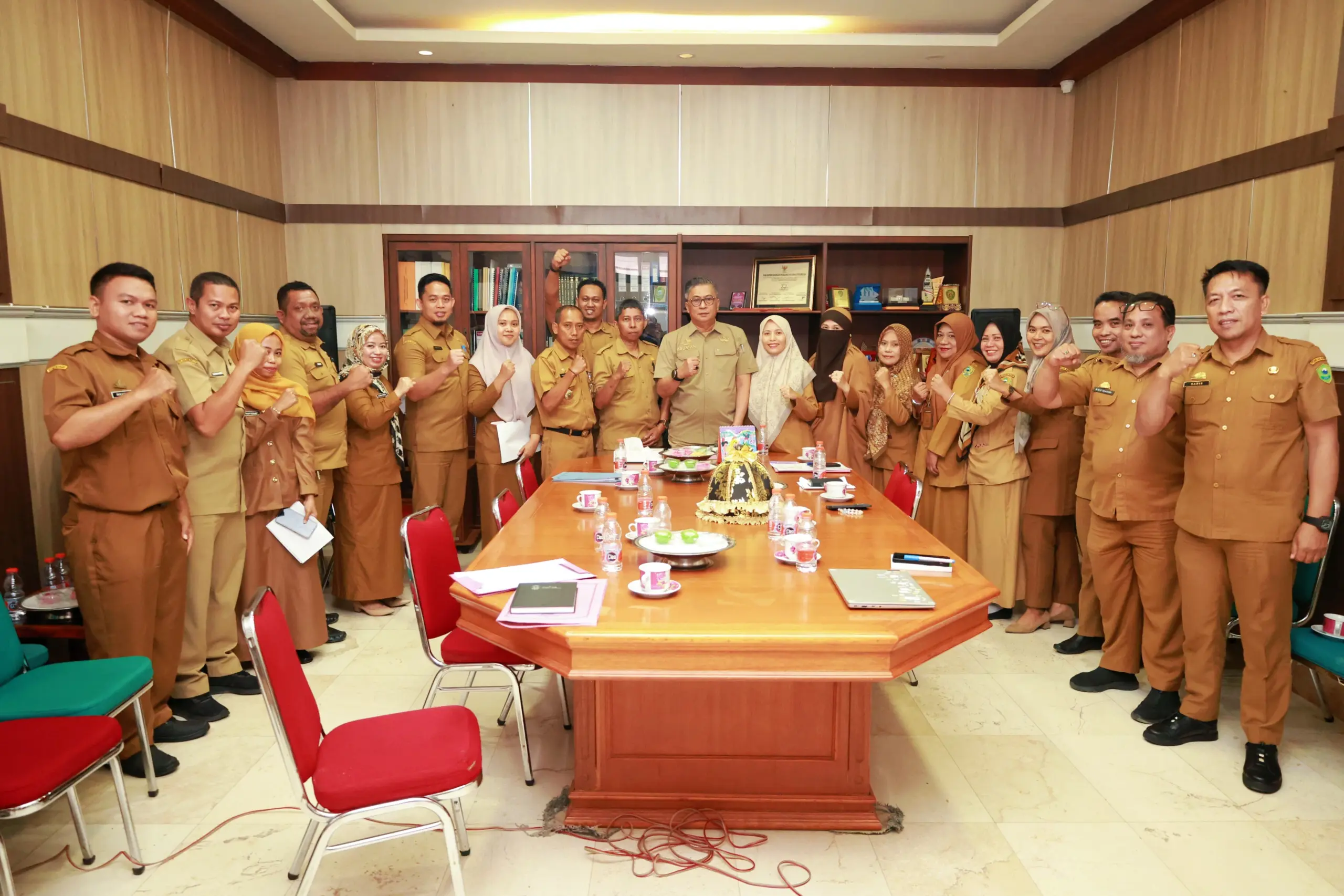 Wakil Bupati Barru Pimpin Langsung Rapat Monitoring Dan Evaluasi Bapenda