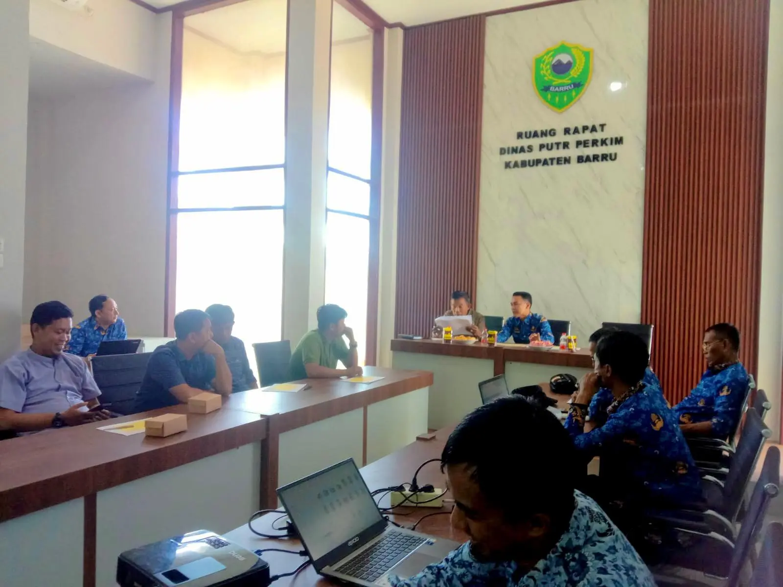 Barru menggelar rapat koordinasi terkait hasil verifikasi rumah korban terdampak bencana tahun 2024