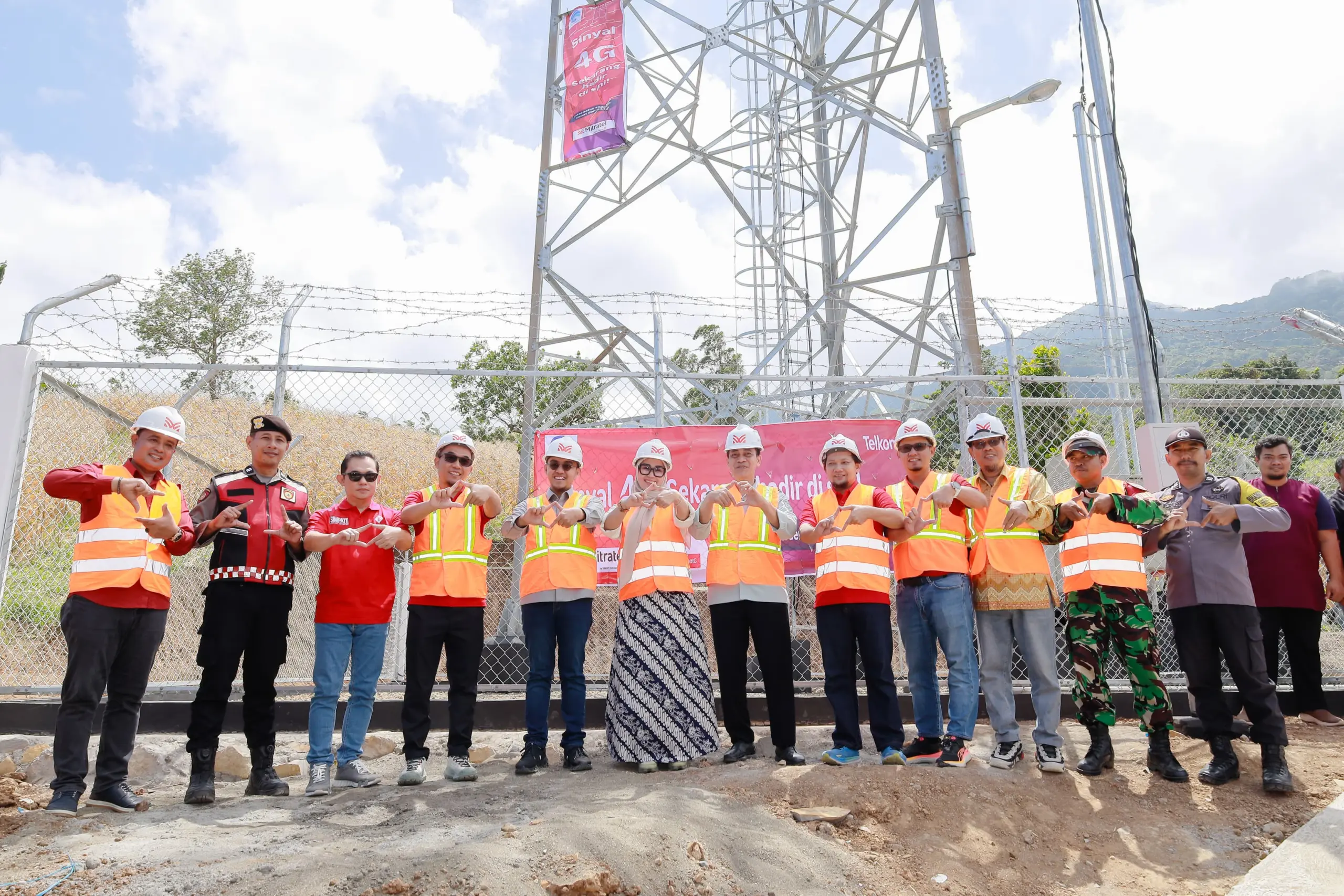 Bupati Barru Apresiasi Ismail Bachtiar, Janji Pembangunan BTS Langsung Terealisasi di Desa Harapan