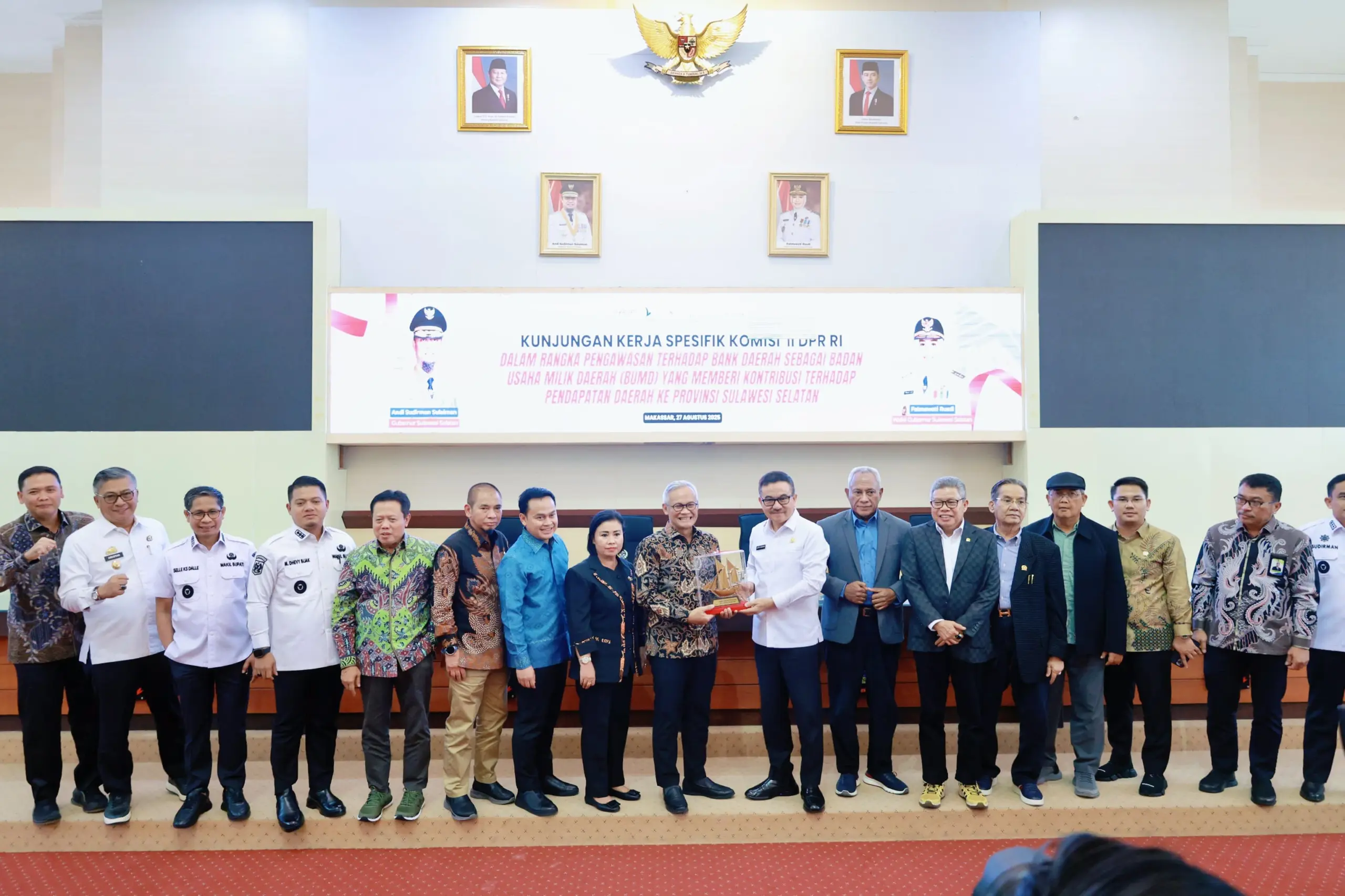 Sinergi Pemerintah Dan Legislatif: Wakil Bupati Barru Dukung Peran BUMD Dalam Meningkatkan PAD Sulsel