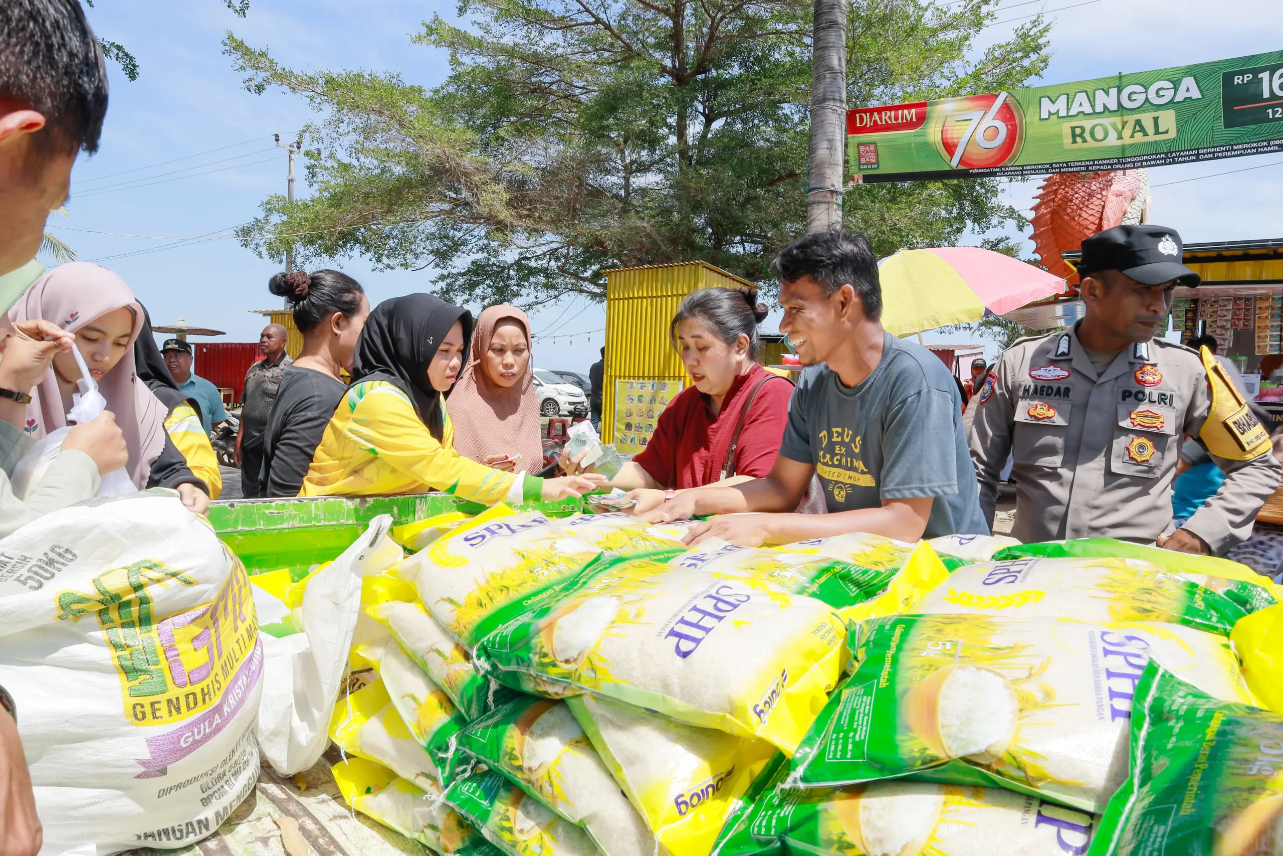 Pemkab Barru Gelar Gerakan Pangan Murah, Harga Stabil dan Terjangkau