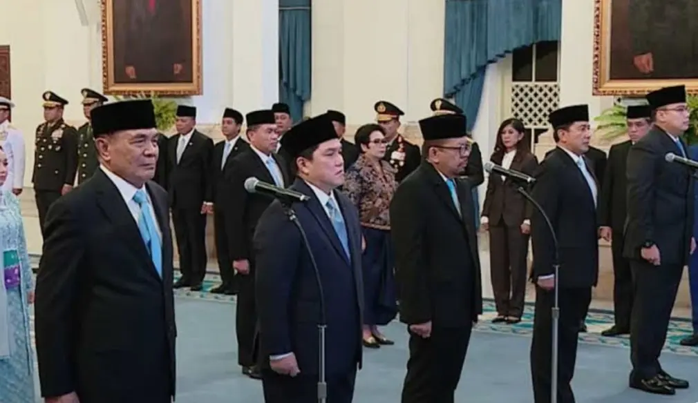 Presiden RI Prabowo Subianto Resmi Melantik 2 Menteri Baru dan Wamen Hari Ini