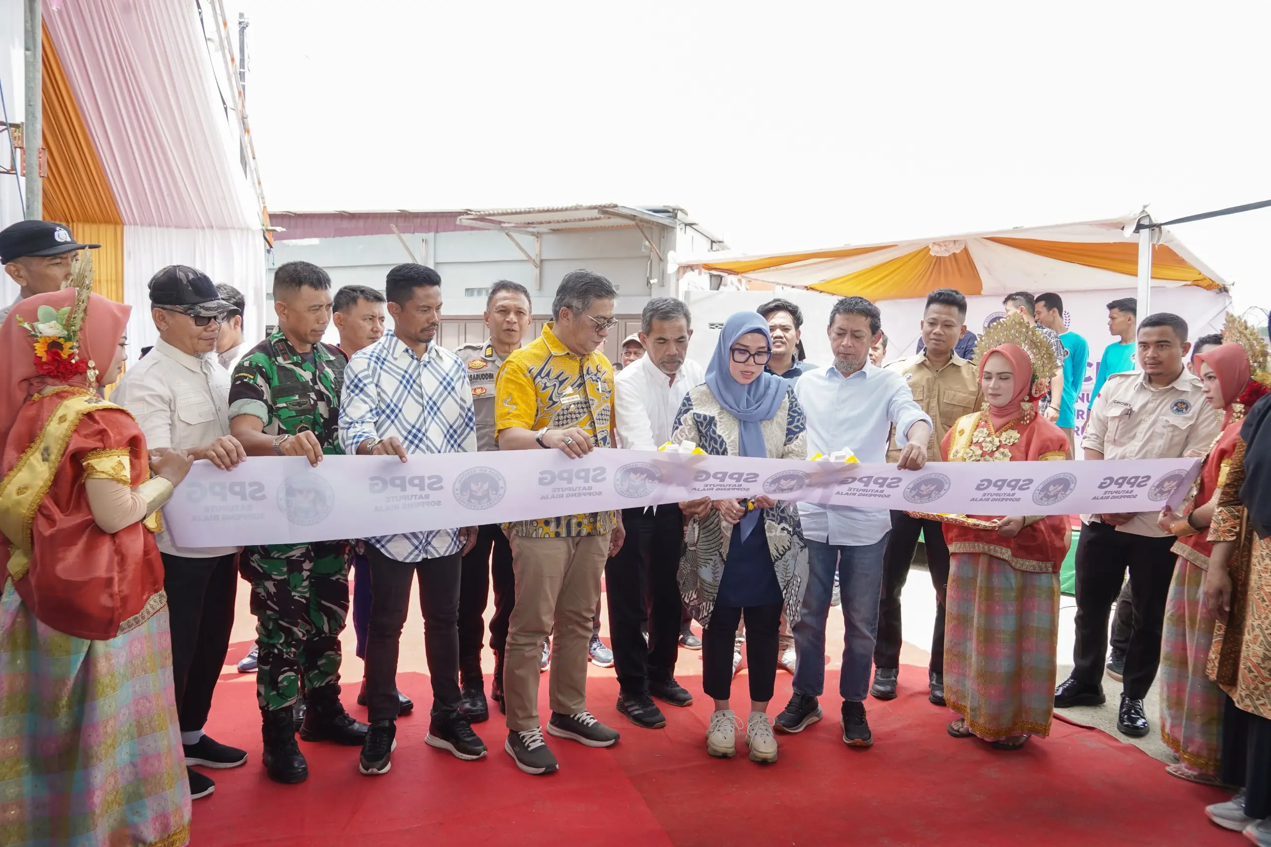 Bupati Barru Resmikan Dapur SPPG, Bukti Komitmen Wujudkan Generasi Sehat