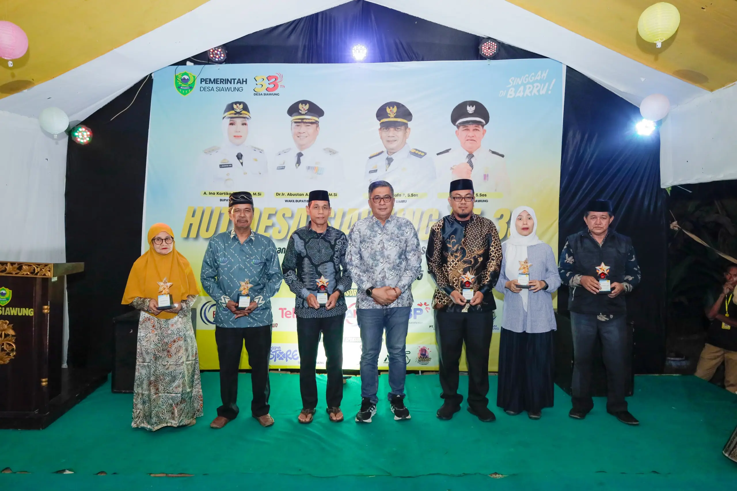 Wakil Bupati Barru Hadiri HUT Ke-33 Desa Siawung, Ajak Masyarakat Bersatu Membangun