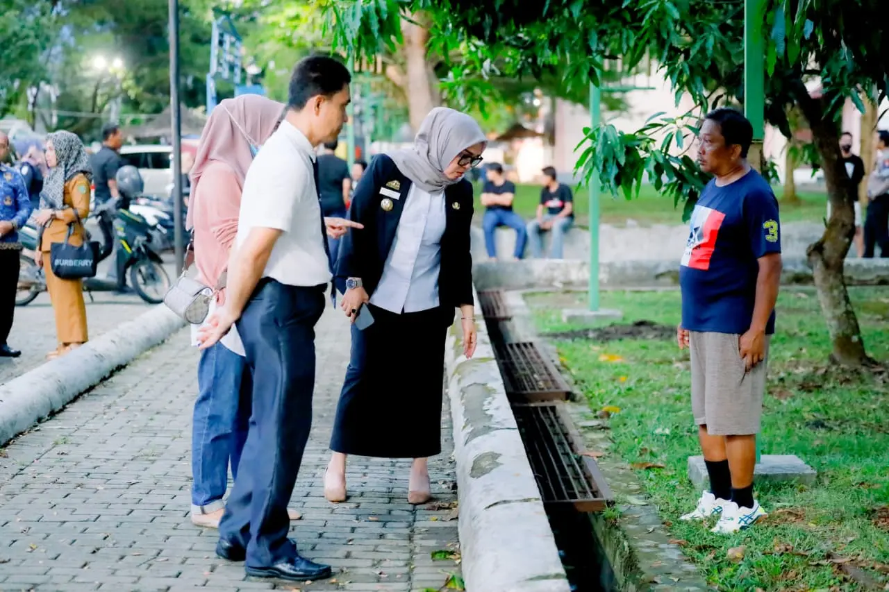 Gerakan Cinta Barru, Bupati Luncurkan Aksi Rabu Bersih Antisipasi Banjir