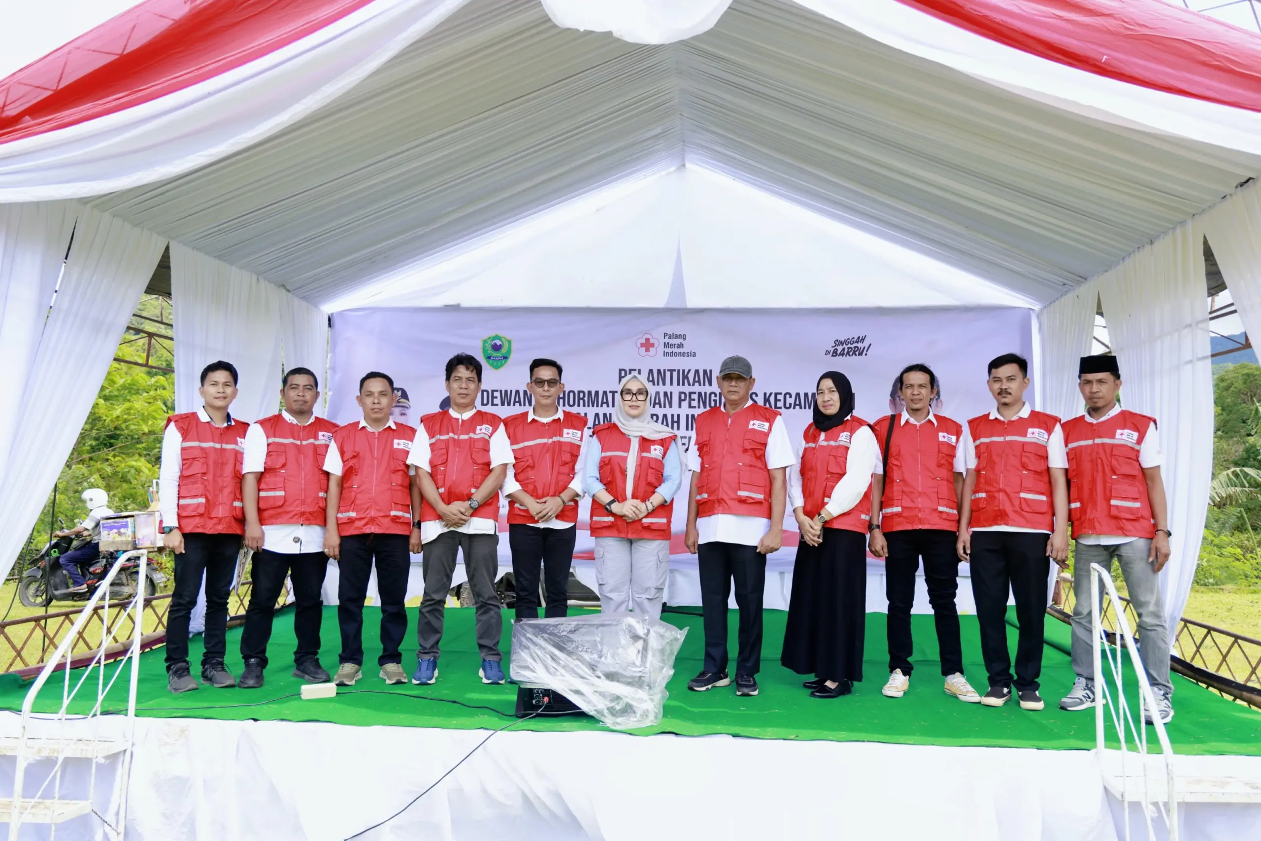 Pengurus PMI Kecamatan Barru Resmi Dilantik, Berkomitmen Perkuat Layanan Kemanusiaan di Tingkat Desa/Kelurahan