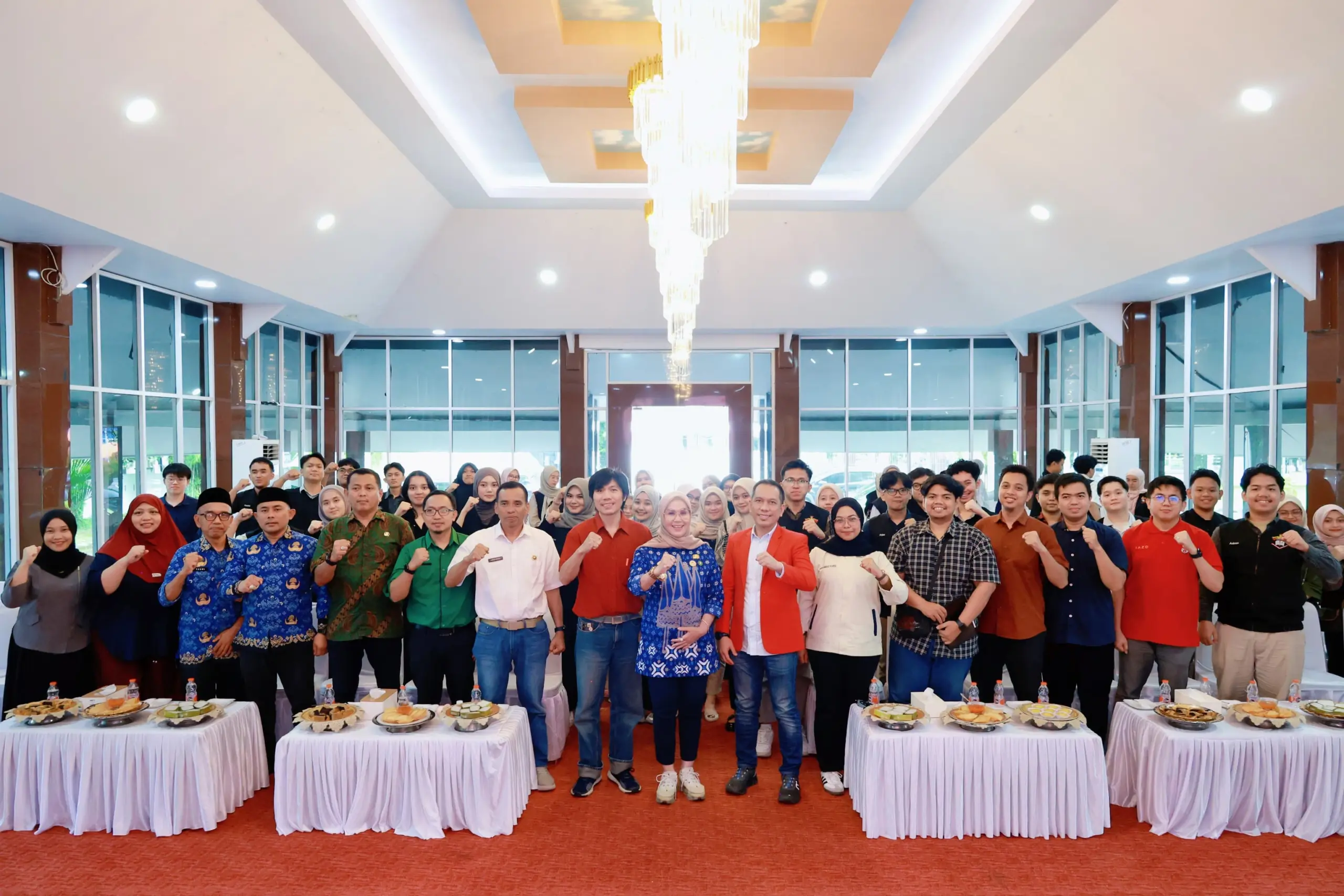 Bupati Barru Buka ABADI Vol. 4 Unhas: Layanan Kesehatan Gratis di Mallusetasi-Tanete Rilau