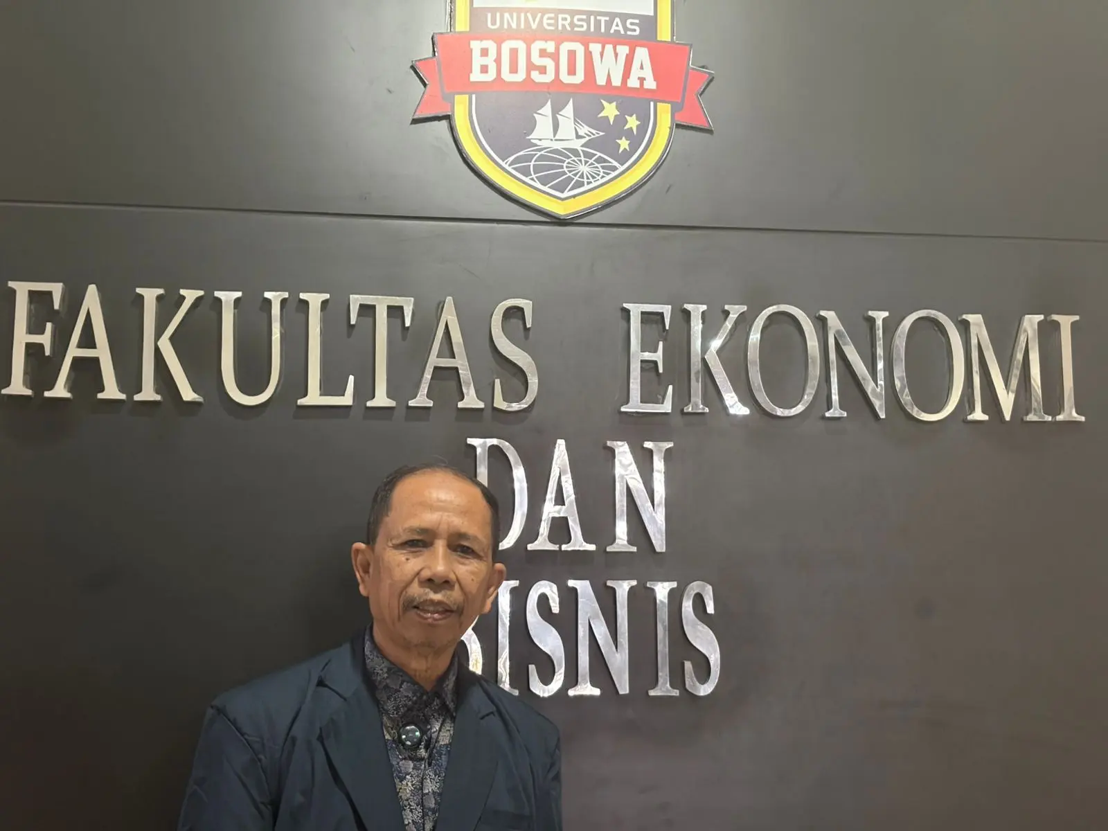 Prof. Hasanuddin Remmang Resmi Dikukuhkan, Tegaskan Sektor Usaha Sebagai Penggerak Utama Ekonomi Bangsa